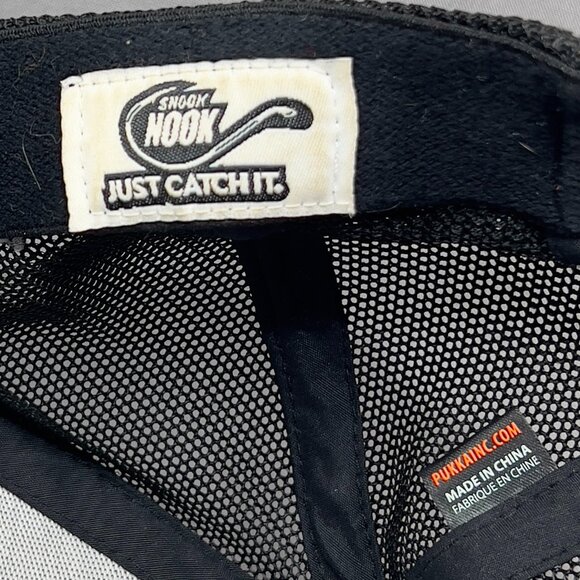 Snook Hook Tackle Bait Snapback Cap Hat Pukka Gray Trucker Jensen Beach FL Mens - Picture 9 of 15